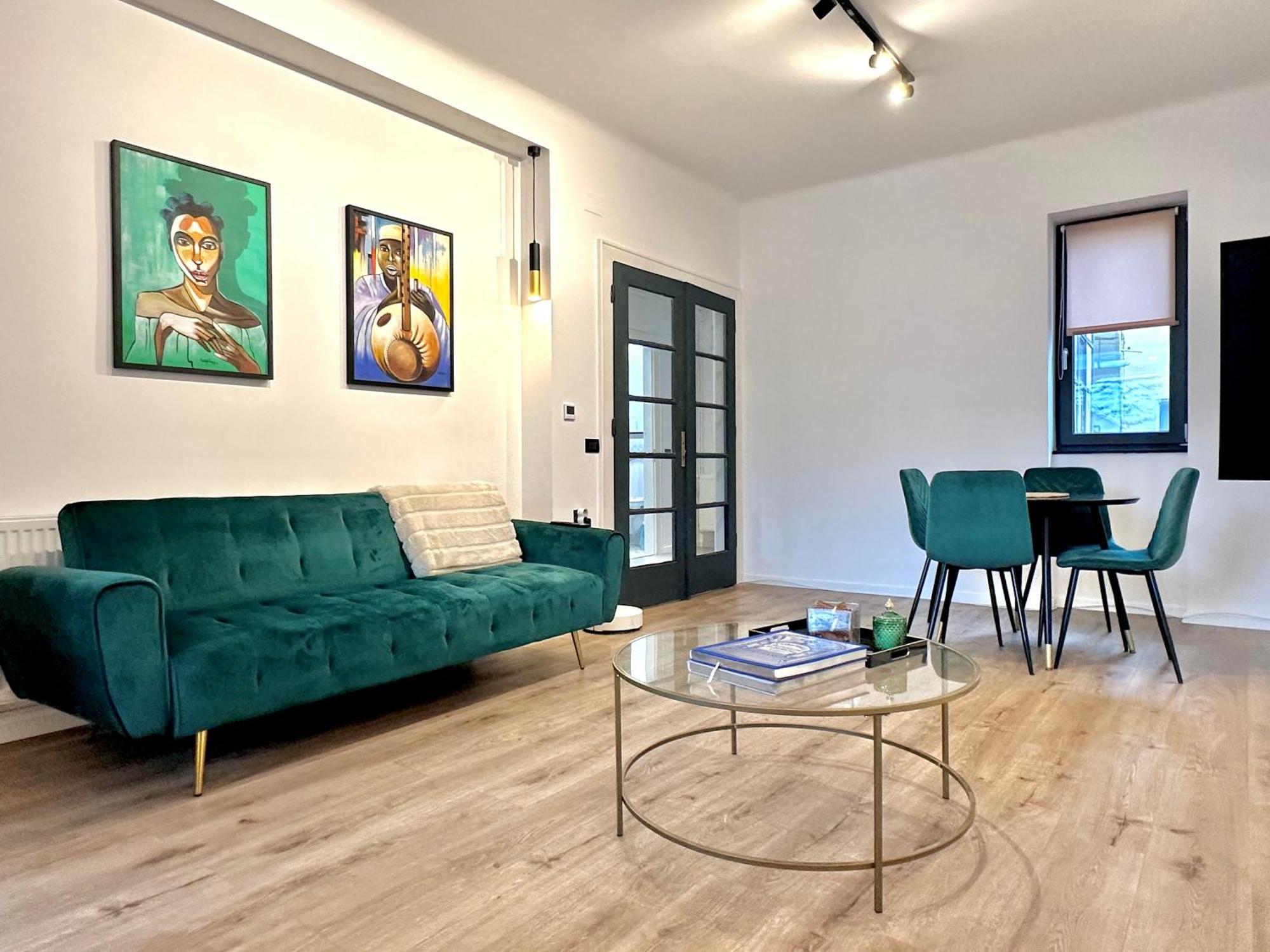 Peaceful Condo For Romantic Getaways Near Black Church - 3Min Walk Braszów Zewnętrze zdjęcie